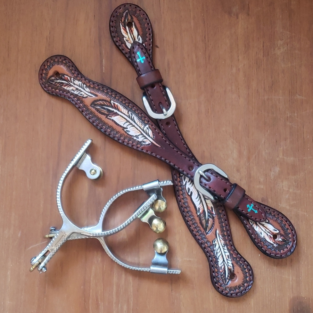 NEW Ladies Spurs & Straps